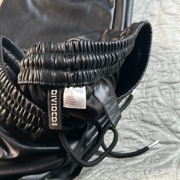 H&M Black Faux Leather Jogger Sweatpants - Picture 11 of 11